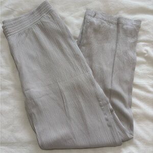 Babaton White Women's Pants